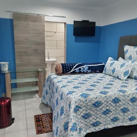 Dante Guest House Alberton Bagian luar foto