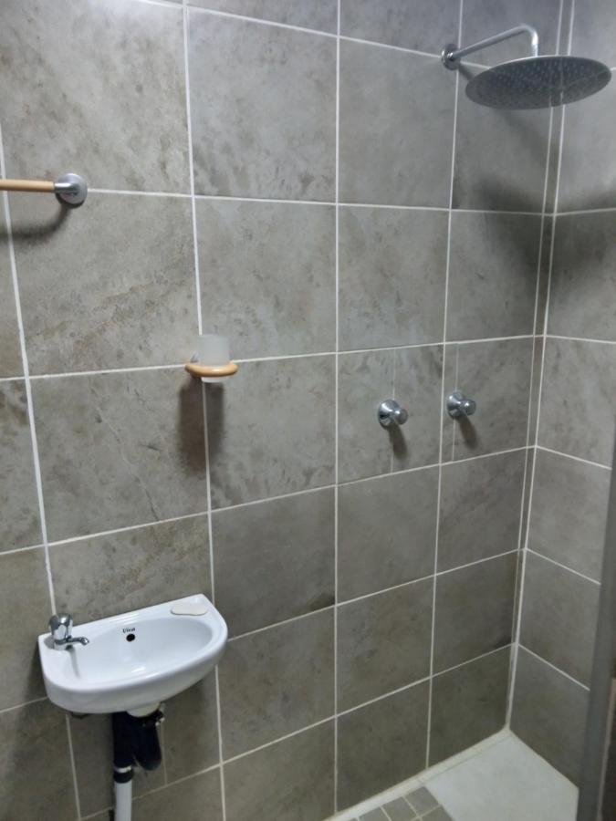 Dante Guest House Alberton Bagian luar foto